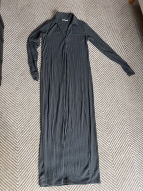 Z Supply Ribbed Maxi Dress in Charcoal